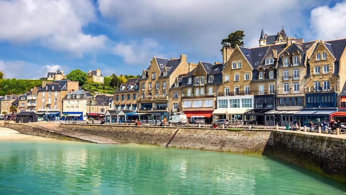 Feriehus Maison Comprenant 2 Logements A Louer Ensemble Ou Separement Capacite Jusqu'A 10 Personnes Plus 2 Bebes Idealement Place Pour Visiter Le Mt St Michel, St Malo Et Ses Alentours Saint-Marcan Frankrig