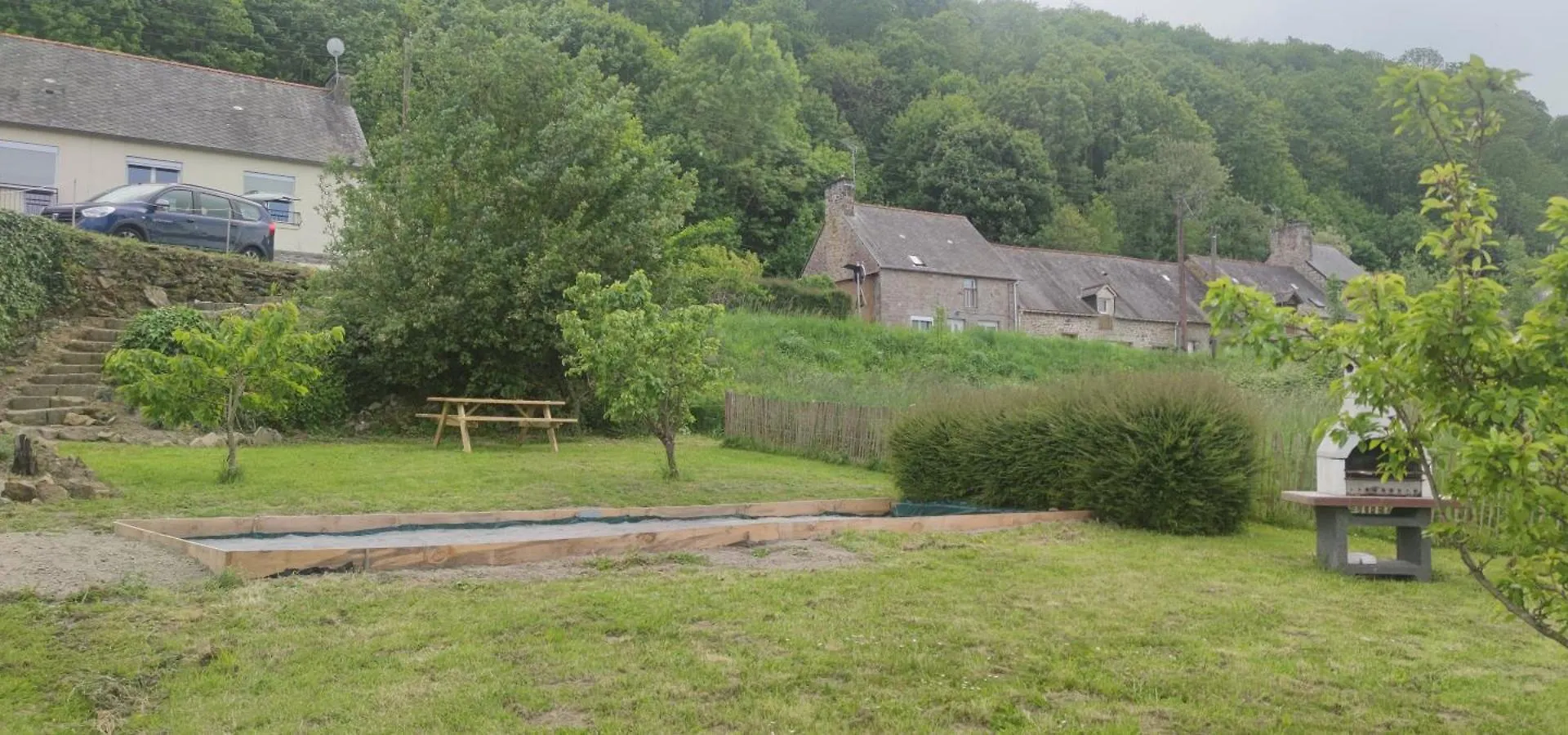 Maison Comprenant 2 Logements A Louer Ensemble Ou Separement Capacite Jusqu'A 10 Personnes Plus 2 Bebes Idealement Place Pour Visiter Le Mt St Michel, St Malo Et Ses Alentours Saint-Marcan